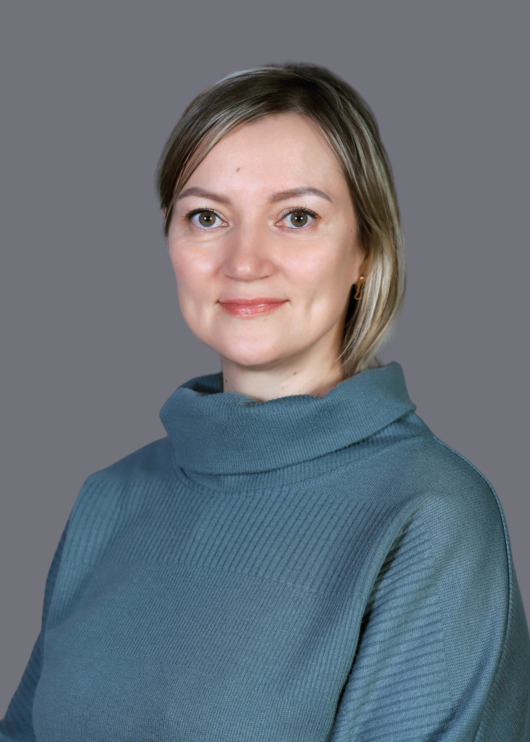 Попова Евгения Владимировна.